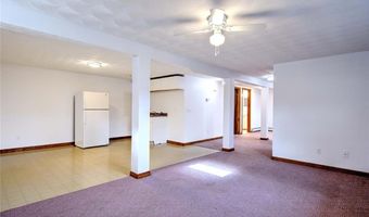 1 Pat Dr, Lincoln, RI 02865