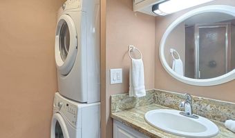 75-5782 Kuakini Hwy #203, Kailua Kona, HI 96740