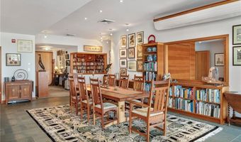 345 Thames St 407 N, Bristol, RI 02809
