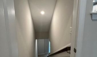 2819 Macbeth Ln, Apex, NC 27502