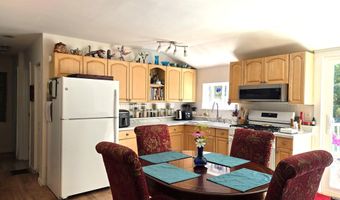 272 Belmont Ave, Belfast, ME 04915