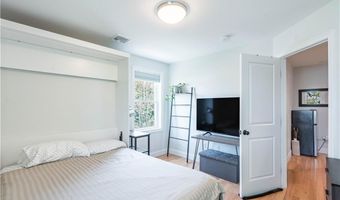 100 E View Ave, Cranston, RI 02920
