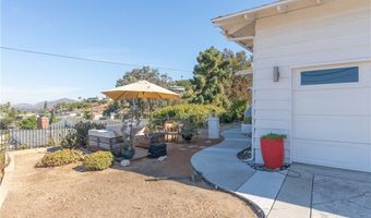 7990 Cinnabar Dr, La Mesa, CA 91941