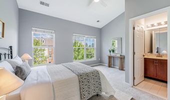 20404 TRAILS END Ter, Ashburn, VA 20147