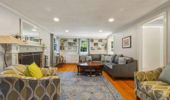40 Vantana Dr, Bristol, CT 06010
