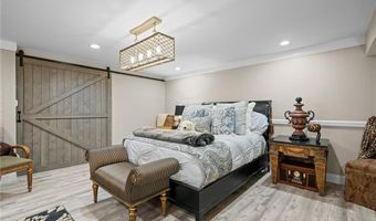 470 Sylvan Ct, North Kingstown, RI 02874