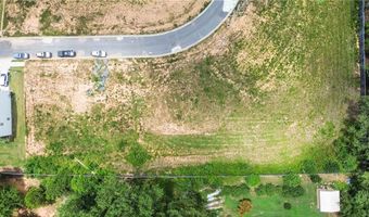 160 Village Green Dr NW, Adairsville, GA 30103