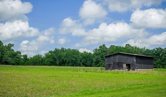 1790 Coon Hunt Rd, Baxter, TN 38544