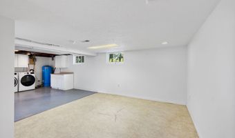 11007 SE MCCREARY Ln, Boring, OR 97009