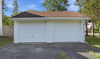 789 Lake St, Angola, NY 14006