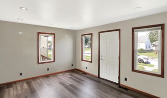 153 S 8th Ave, Beech Grove, IN 46107
