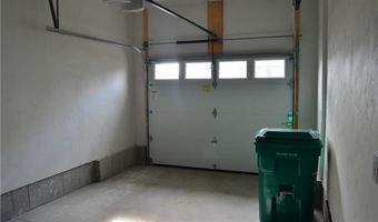 68 Greene St 5, Warwick, RI 02886