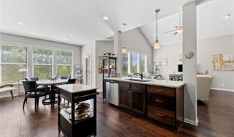 1309 N 158th Ter, Basehor, KS 66007