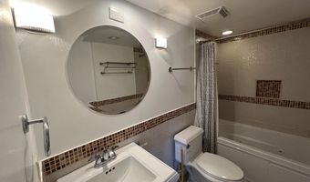 1245 13TH St NW 811, Washington, DC 20005
