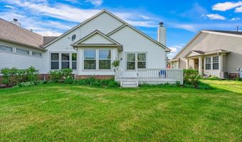 4041 Whitehall Ln, Algonquin, IL 60102