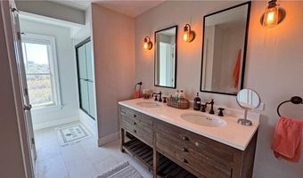 1508 Dorry's Cove Rd, Block Island, RI 02807