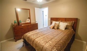 878 LAKE JACKSON Cir, Apopka, FL 32703