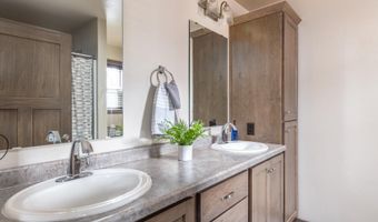 2240 E HONEYGOLD Ct, Appleton, WI 54913