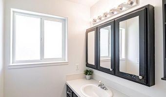 3889 Taylorview Ln, Ammon, ID 83406
