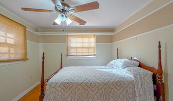 1715 Douglas Dr, Bainbridge, GA 39819