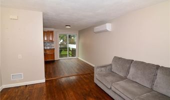 15 Saratoga Rd, North Kingstown, RI 02852