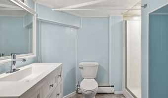 79 Spencer St, Agawam, MA 01001