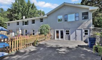706 Benton St, Anoka, MN 55303