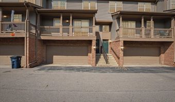 2817 Barclay Way, Ann Arbor, MI 48105