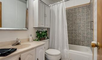 368 SE Elmhurst Ave, Bartlesville, OK 74006