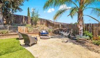 620 Meadow Grove Pl, Escondido, CA 92027