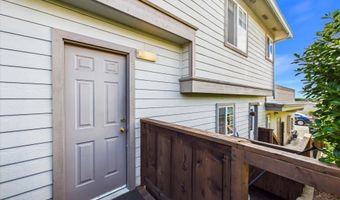 825 12th St, Arcata, CA 95521
