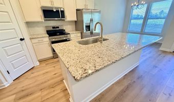 16639 Aspen Ln, Athens, AL 35611