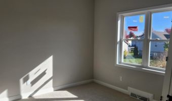 404 Chad Trl, Arlington, WI 53911