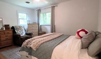 4 CAROLEE Dr, Dover, DE 19901