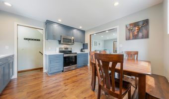 1518 E HARRIET St, Appleton, WI 54915