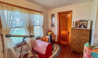 11936 150th St, Aredale, IA 50605