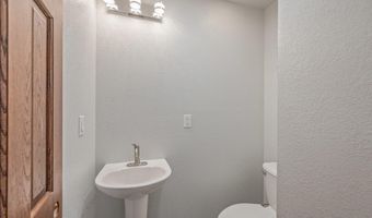 4802 OASIS St, Cheyenne, WY 82009