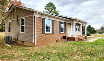 209 Stevens St, Appomattox, VA 24522