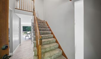 21 Stoney Brook Rd, Bow, NH 03304
