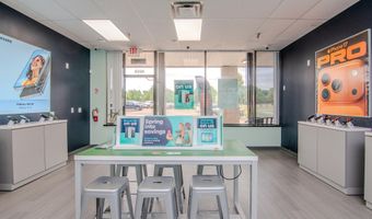 4659 Washtenaw Ave, Ann Arbor, MI 48108