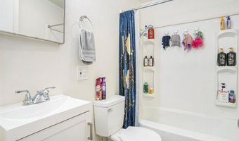 716 N Cummings Dr, Alvarado, TX 76009