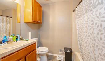 45 NAVAJO Ct 24, Absecon, NJ 08205