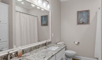 200 Colonel Burt Dr, Benton, LA 71006