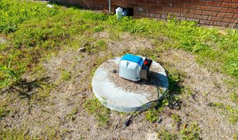 211 Perry Dr, Abbeville, LA 70510