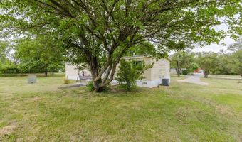 10582 Dennett Rd, Augusta, KS 67010