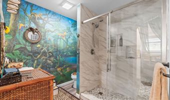 2686 Mona Ln, Alford, FL 32420