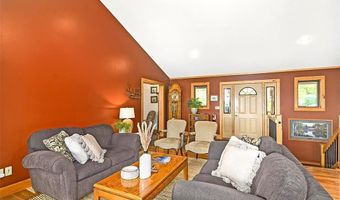 7458 39th Ave NW, Alexandria, MN 56332