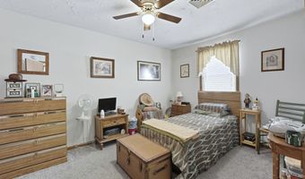 606 DeKalb Ave, Auburn, IN 46706