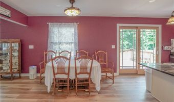 2077 Daniels Ave, Akron, OH 44312