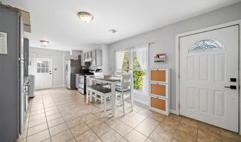 28 Paige Dr, Coventry, RI 02816
